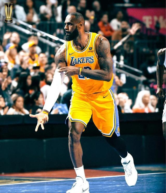 包含湖人B队强势意大利男篮,锡安惊艳世界的词条 包含湖人B队强势意大利男篮,锡安惊艳世界的词条