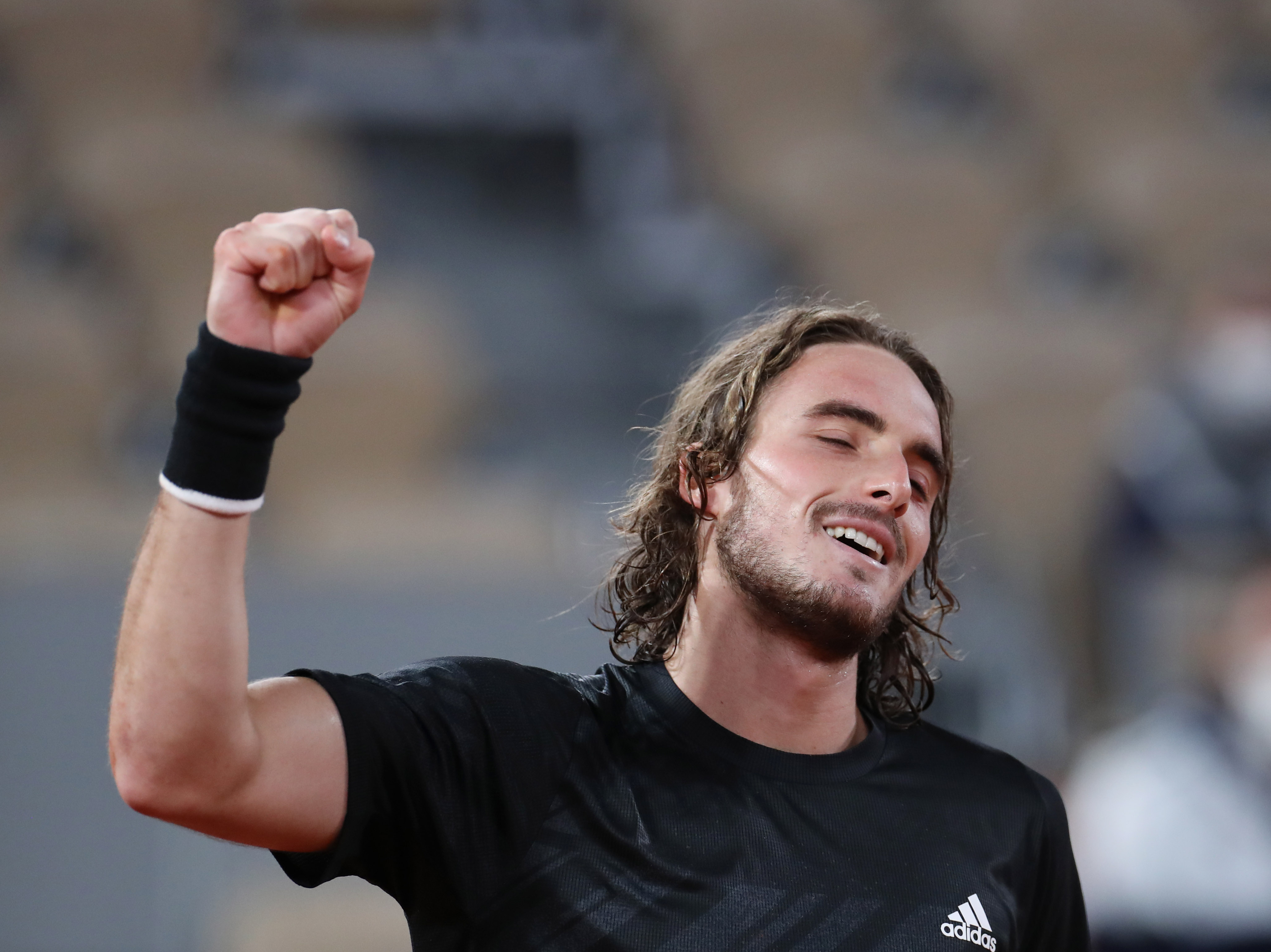 关于美国网球队力克法国网球队,西西帕斯送出助攻的信息 关于美国网球队力克法国网球队,西西帕斯送出助攻的信息