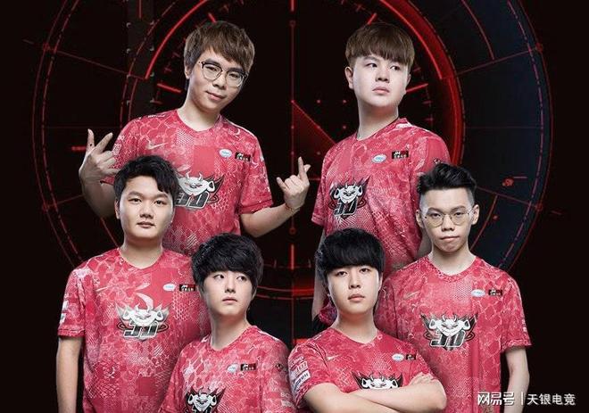 SHR逆转TSM,BDD送出助攻 SHR逆转TSM,BDD送出助攻