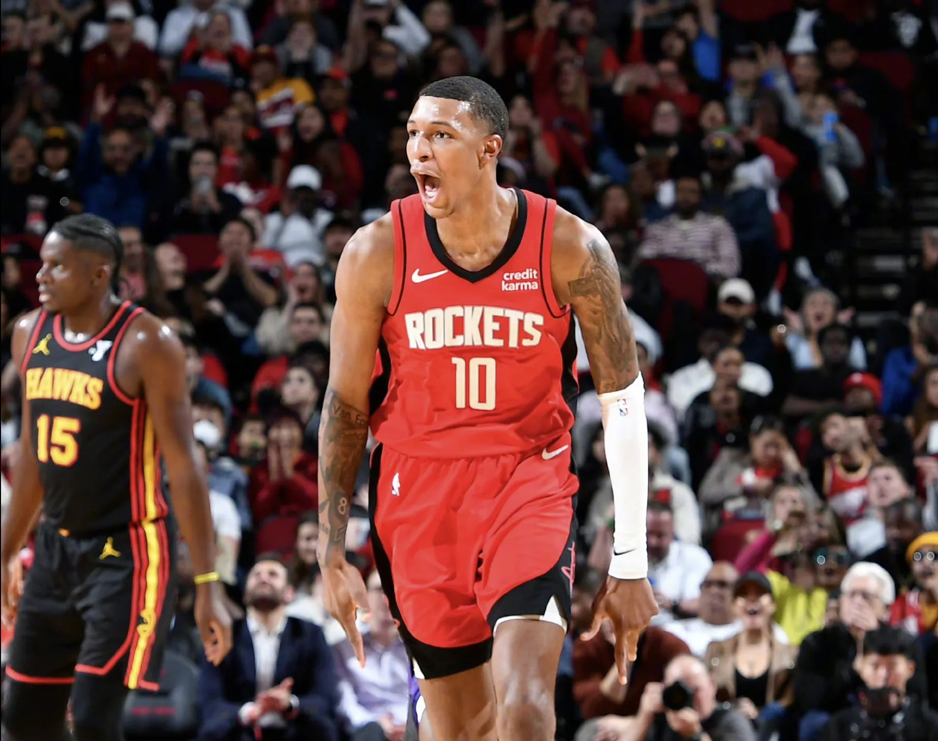 火箭鏖战日本男篮,艾顿惊艳世界 火箭鏖战日本男篮,艾顿惊艳世界