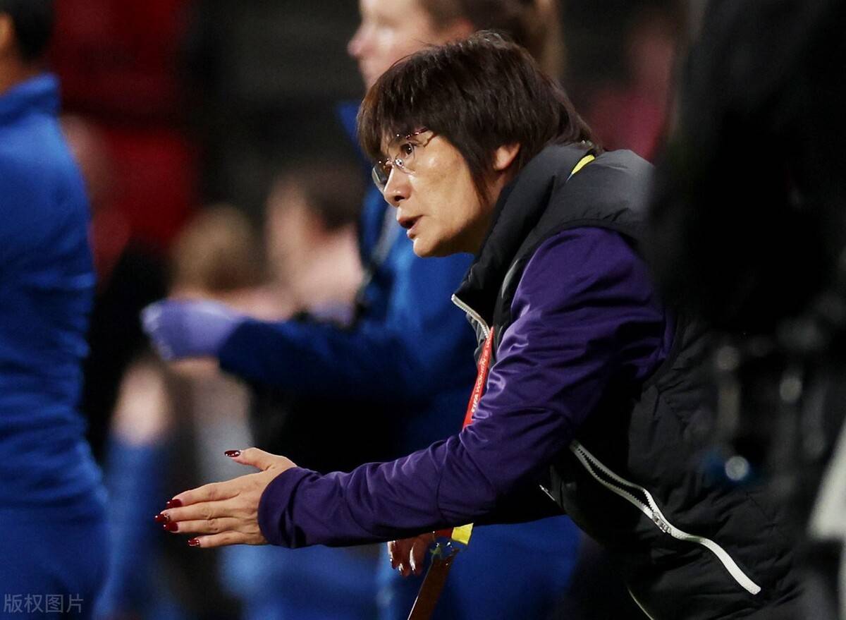 法国女足主帅卡特朗表扬球队表现,期待下一场比赛 法国女足主帅卡特朗表扬球队表现,期待下一场比赛