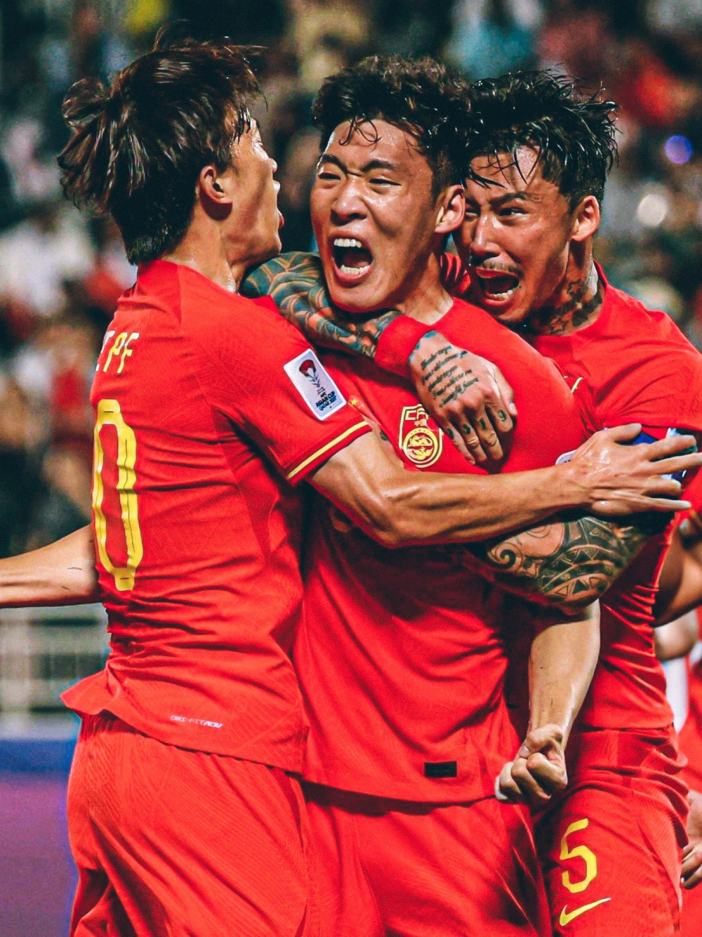 战火重燃,足球赛事即将点燃激情 战火重燃,足球赛事即将点燃激情